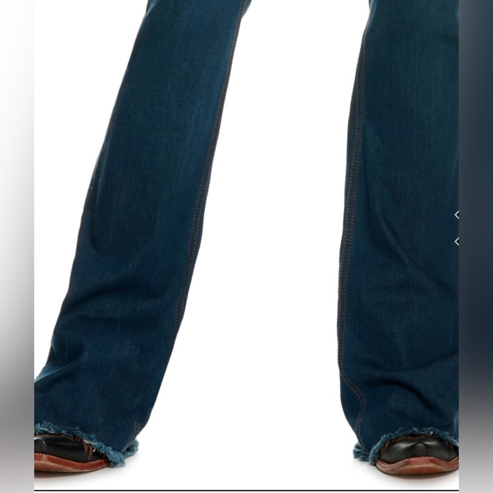 Bootcut Jeans - Picture 8 of 9